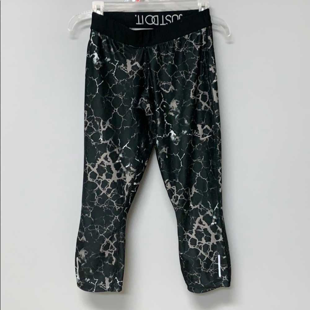 Women’s Nike Legging capris